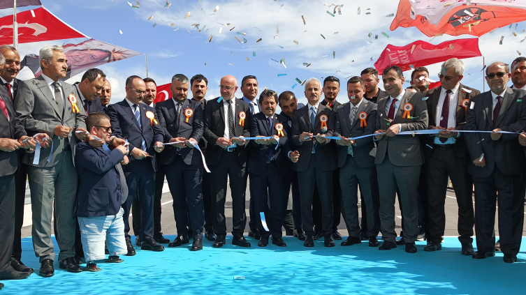 Bakan Uraloğlu: Modern mühendisliğin en güzel örneklerinden birini hayata geçirdik